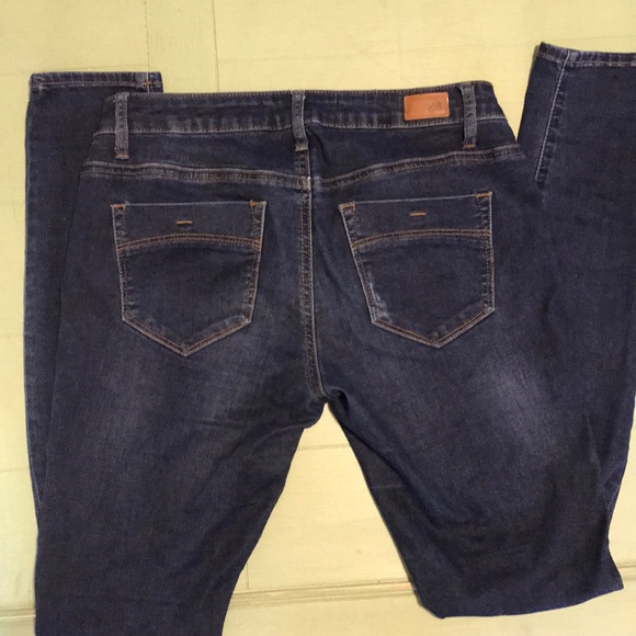 RSQ skinny jeans - Picture 3 of 3